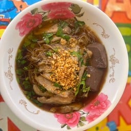 ก๋วยเตี๋ยว หมู-เนื้อ โกเด้ง-โฮเด้ง