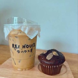 Set สุดคุ้ม ลาเต้+มัฟฟิน (สุ่มคละรส)