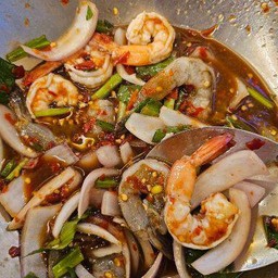 ยำกุ้ง2ใจ