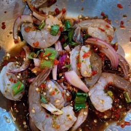 ยำกุ้ง