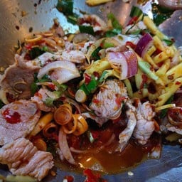 พล่าหมู