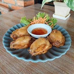 ปีกไก่ทอด