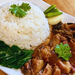 ข้าวขาหมูหนังล้วน(พิเศษ)