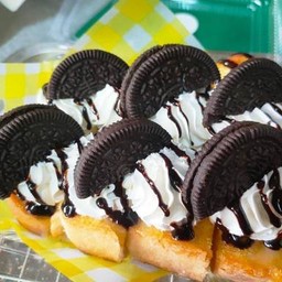 ปังปิ้ง วิปครีมโอริโอ้ ราดนมช็อค