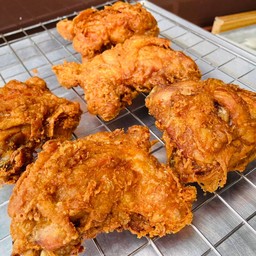 ไก่ทอด ซารีนาไก่ทอดสูตรต้นตำรับหาดใหญ่ สาขา1