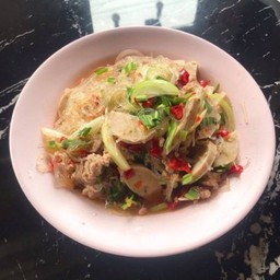ยำวุ้นเส้นใส่หมูยอ+หมูสับ