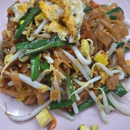 ผัดไทยใส่ไข่ ธรรมดา