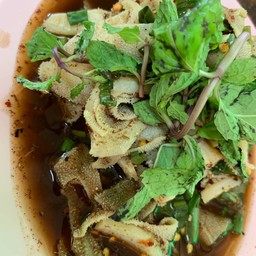 น้ำตกริ้ว