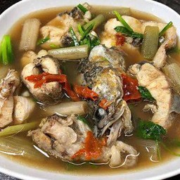 แกงปลาช่อนสายบัว