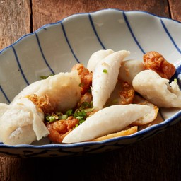 ลูกชิ้นลวกจิ้มแซ่บซีฟู้ด