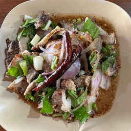 น้ำตกคอหมู