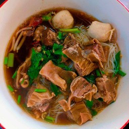 ก๋วยเตี๋ยวหมูสด