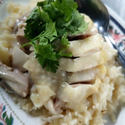 ข้าวมันไก่ เนื้อน่องสะโพก