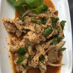 น้ำตกหมู