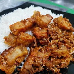 ข้าวทอดกระเทียม