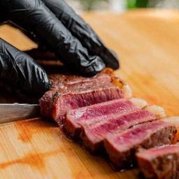 เสต็กเนื้อพิคานย่า