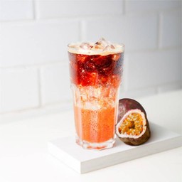 สปาร์คกิง แพชชัน ฟรุต เอสเพรสโซ