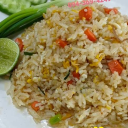 ข้าวผัดไข่ Egg Fried Rice