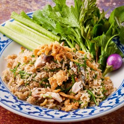 ข้าวผัดกะปิ ปลาทู ชะอม