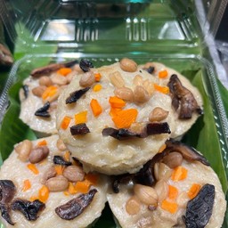 ขนมไช้เท้าก๊วย 5ชิ้น 250฿