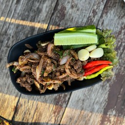ก้อยเสือคั่ว
