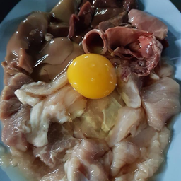 หมูชุดใหญ่ (หมูล้วน หรือหมูรวมเครื่องใน )