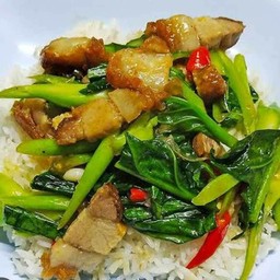 ข้าวผัดคะน้า