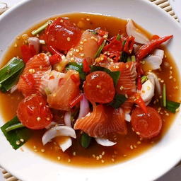 ยำนัวแซลมอน+ไข่แดง