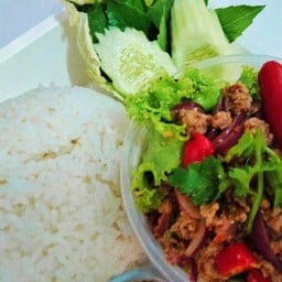 ข้าวลาบหมู,