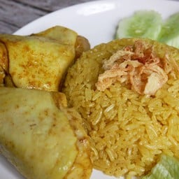 ข้าวหมกไก่รสกู พิเศษข้าว+เพิ่มไก่