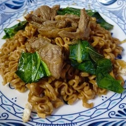 รวมอร่อย (ข้าว ลูกชิ้น ของว่าง)