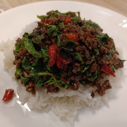 กะเพราเนื้อโคขุน