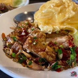 🌟ข้าวหมูกรอบคั่วพริกเกลือ