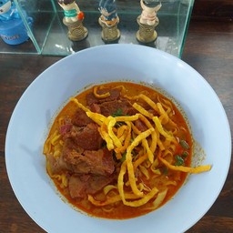 ก๋วยเตี๋ยว335 เนื้อตุ๋นหมูตุ๋น