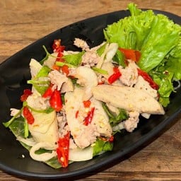 ยำหมูยอ