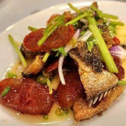 ยำกุนเชียง+ปลาสลิด