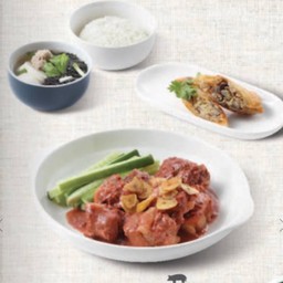 ซี่โครงหมูเต้าหู้ยี้