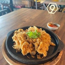 ออส่วนกรอบกระทะร้อน