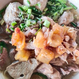 เล็กน้ำใสรวม