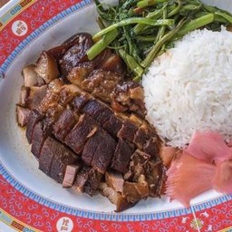 ข้าวขาหมูทานที่ร้าน