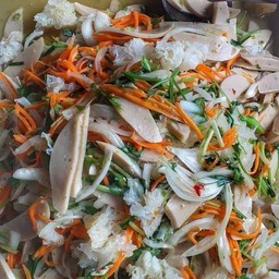 ยำหมูยอ