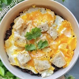 ข้าวไข่ข้น หมูยอ