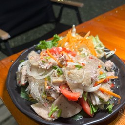 ยำวุ้นเส้น
