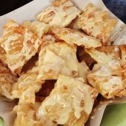 ร้าน  โรตี อัสมา น่าหวาน แยกหนองตาพด