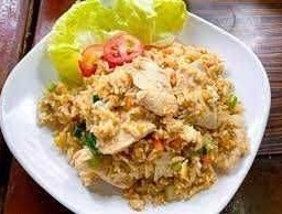 ข้าวผัด ไก่