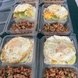 เจ้กิ่ง ข้าวขาหมู