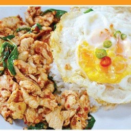 กระเพราไก่