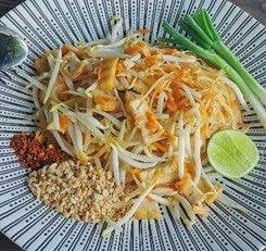 ผัดไทยเจ