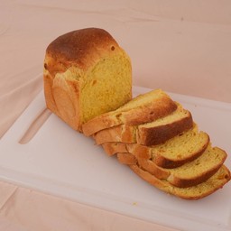 (Vegan) Almond Milk Pumpkin Bread