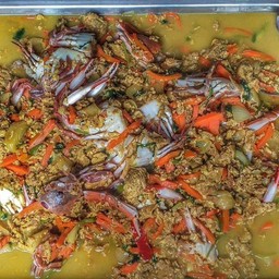 ปูผัดผงกะหรี่